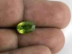 Natural Peridot Stone 3.57 Carat (3.92 Ratti) - In Palm