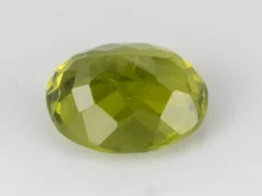 Natural Peridot Stone 3.78 Carat (4.15 Ratti) – Back View