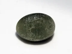 Natural Quartz Cat’s Eye Gemstone (Lahsuniya Ratna) – 4.80 Carat (5.27 Ratti) - back view