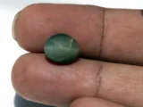 Natural Quartz Cat’s Eye Gemstone (Lahsuniya Ratna) – 5.24 Carat (5.76 Ratti) - in palm