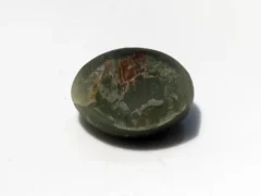 Natural Quartz Cat’s Eye Gemstone (Lahsuniya Ratna) – 5.40 Carat (5.93 Ratti) - back view