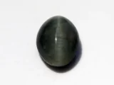 Natural Quartz Cat’s Eye Gemstone (Lahsuniya Ratna) – 5.40 Carat (5.93 Ratti) - front view