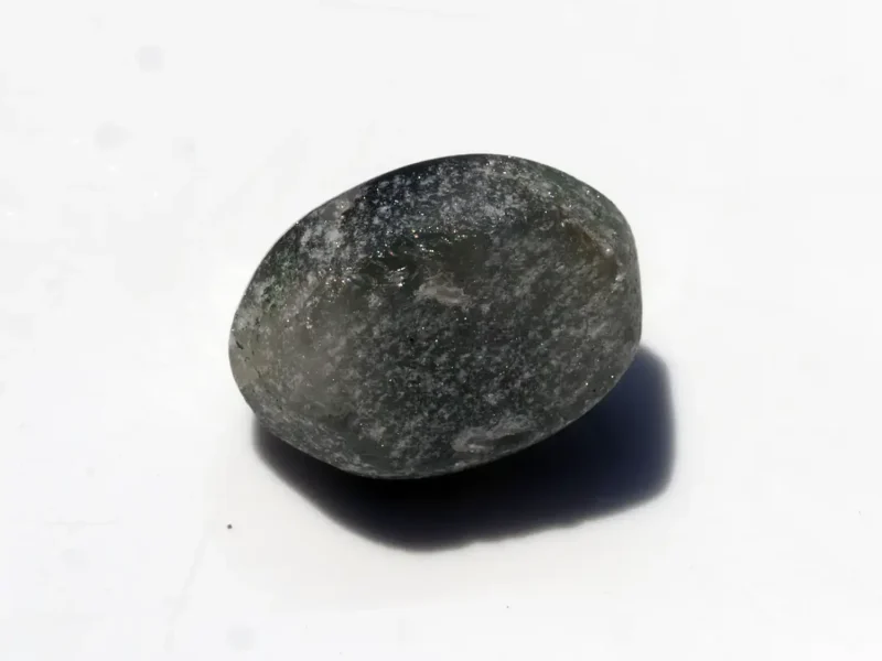 Natural Quartz Cat’s Eye Gemstone (Lahsuniya Ratna) – 6.71 Carat (7.37 Ratti) - back view