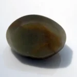 Natural Quartz Cat’s Eye Gemstone (Lahsuniya Ratna) – 7.60 Carat (8.35 Ratti) - back view