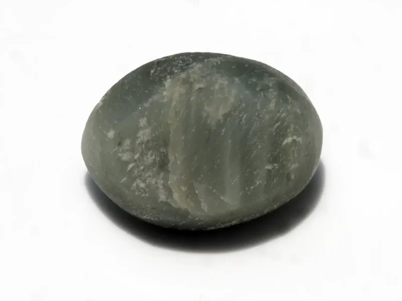 Natural Quartz Cat’s Eye Gemstone (Lahsuniya Ratna) – 8.63 Carat (9.48 Ratti) - back view