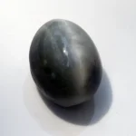 Natural Quartz Cat’s Eye Gemstone (Lahsuniya Ratna) – 9.50 Carat (10.44 Ratti) - front view