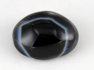 Natural Sulemani Hakik Agate Stone 12.76 Carat (14.02 Ratti) - Side view