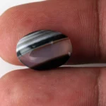 Natural Sulemani Hakik Agate Stone 7.0 Carat (7.69 Ratti) - In hand