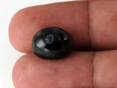 Natural Sulemani Hakik Agate Stone 9.44 Carat (10.37 Ratti) - In hand