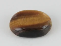 Natural Tiger Eye Stone 5.91 Carat (6.49 Ratti) – Top view