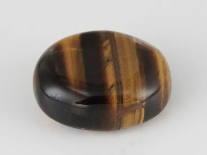 Natural Tiger Eye Stone 6.80 Carat (7.47 Ratti) – Top view