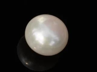 Cultured Pearl Stone (Moti Ratna) 3.60 Carat (3.96 Ratti) - Top view