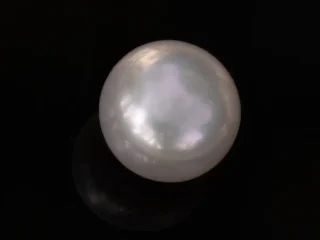 Cultured Pearl Stone (Moti Ratna) 3.88 Carat (4.26 Ratti) - Top view
