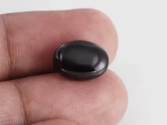 Yamini Hakik Stone 6.30 Carat (6.92 Ratti) - Certified Natural Agate Gemstone - In Hand