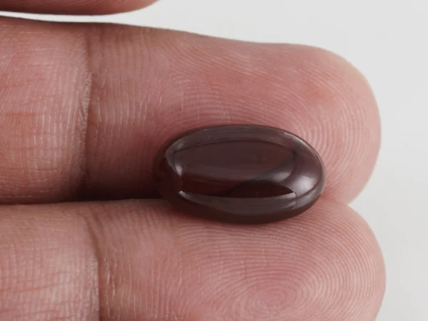 Yamini Hakik Stone 7.50 Carat (8.24 Ratti) - Certified Natural Agate Gemstone - In Hand