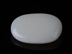 Back view of a 5.79 Carat (6.36 Ratti) natural opal gemstone