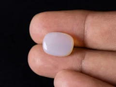 Wearing a 3.29 ratti shukra ratna (Australian Opal) for astrology