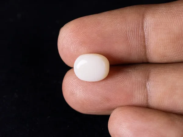 Wearing a 3.45 ratti shukra ratna (Australian Opal) for astrology