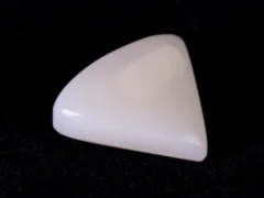 Triangle Cut Australian Opal 3.63 Carat (3.99 Ratti)