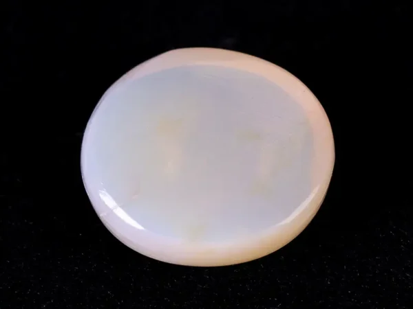 Certified natural doodhiya patthar 6.48 ratti (5.9 carat) back view