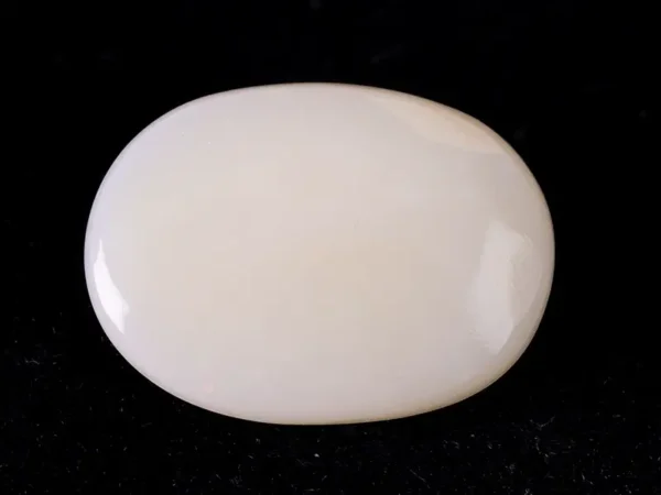 Certified natural doodhiya patthar 6.51 ratti (5.92 carat) back view