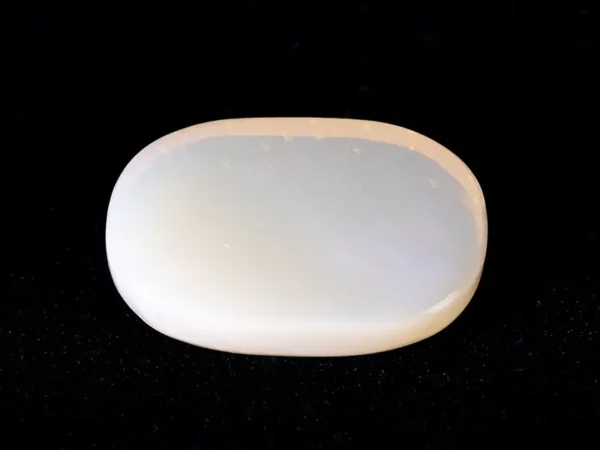 Certified natural doodhiya patthar 10.25 ratti (9.33 carat) back view