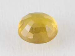 Back view of a 4.40 ratti natural pukhraj gemstone