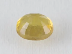 Back view of a 4.96 ratti natural yellow sapphire