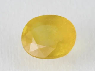 6.18 ratti pukhraj stone