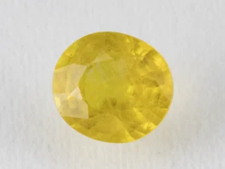 6.96 ratti pukhraj stone