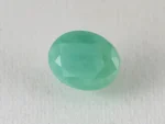 Brazilian Emerald 4.1 Carat (4.51 Ratti) Panna Stone top view, vivid green oval — Sapota