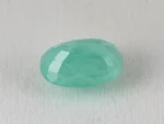 Natural Panna with even green tone; 13.9 × 9.1 × 6.6 mm