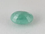 Brazilian Emerald 6.1 Carat (6.70 Ratti) Panna Stone side profile — Sapota, crown height and depth