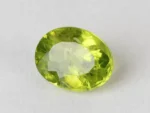 Peridot Stone 5.2 Carat (5.71 Ratti) side profile showing crown height and depth