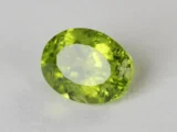 Peridot Stone 8.24 Carat (9.05 Ratti) side profile showing depth and crown-to-pavilion balance