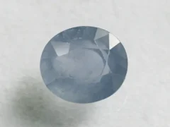 Ceylon Blue Sapphire (Neelam) 5.90 Carat (6.48 Ratti) top view, Oval Mix Cut