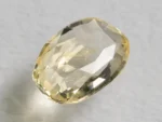 Ceylon Yellow Sapphire (Pukhraj) 3.29 Carat (3.62 Ratti) top view, Oval Mix Cut