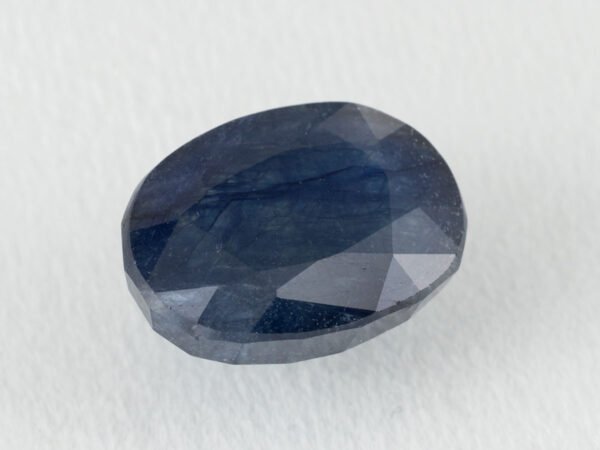 Bangkok Blue Sapphire 10.28 Carat side profile showing 6mm depth and crown height