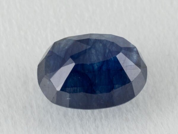 Bangkok Blue Sapphire Neelam 3.86 Carat back view pavilion facets visible