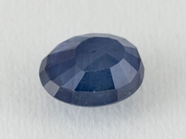 Bangkok Blue Sapphire Neelam 5.20 Carat back view pavilion facets visible
