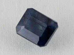 Bangkok Blue Sapphire 6.22 Carat side profile showing 5.3mm depth and crown height