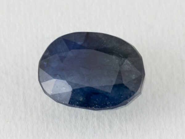 Bangkok Blue Sapphire 6.4 Carat side profile showing 4.8mm depth and crown height