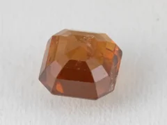 Natural Gomed 5.83 Carat back view showing pavilion facets.