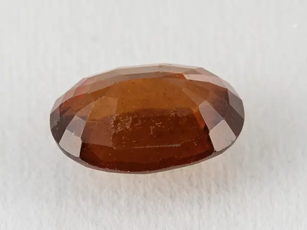 African Gomed Stone 6.65 Carat (7.31 Ratti) Natural Certified Hessonite 2 African Gomed Hessonite 7.14 Carat side view showing 6.2mm depth