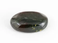 Natural Heliotrope Bloodstone 8.44 Carat Side Profile Showing 5.5mm Dome