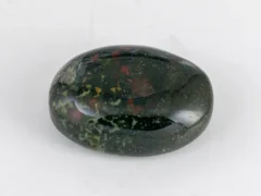 Bloodstone 9.09 Carat Natural Certified Oval Cabochon Pitoniya Stone