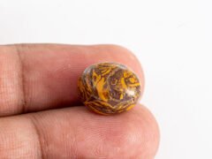 Original Mahe Mariyam 12.09 Ratti Size Reference