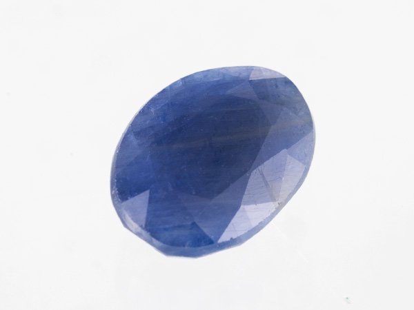 African blue sapphire 4.64 carat oval side profile Neelam