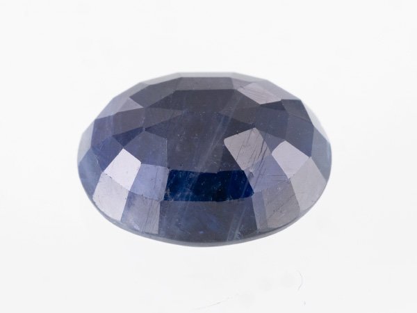 African blue sapphire 9.99 carat oval back pavilion Neelam