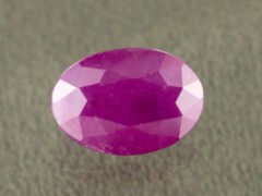 Natural African Ruby Manik 3.70 Carat main view red oval gemstone